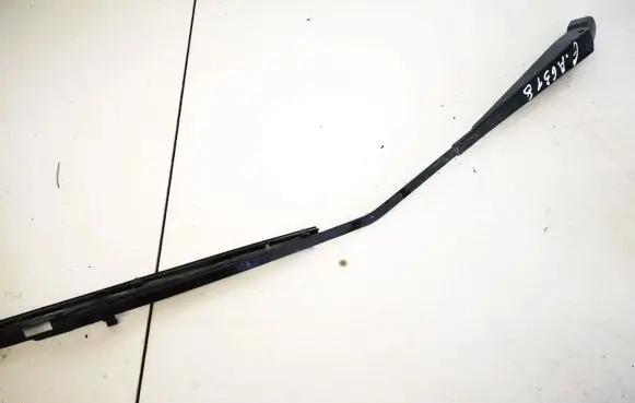 Renault 19 Front wiper blade arm 7700779046