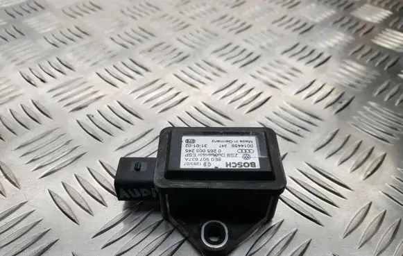 Audi A6 S6 C5 4B ESP acceleration yaw rate sensor 8E0907637A