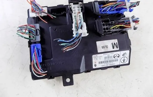 Mazda 2 Other control units/modules DL4467560B
