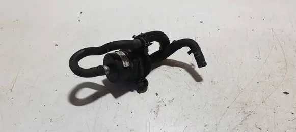 Dacia Sandero II Vacuum valve 223727641R 08232868L2