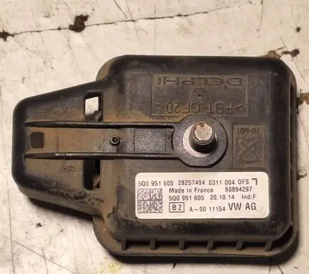 Skoda Octavia Mk3 (5E) Alarm system siren 5Q0951605 28257494 60894297