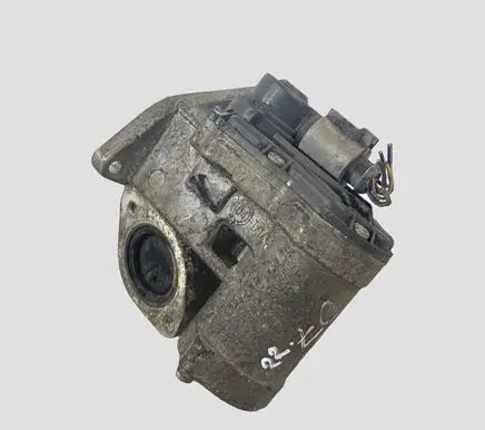 Volkswagen Golf Plus EGR valve 03C131503B