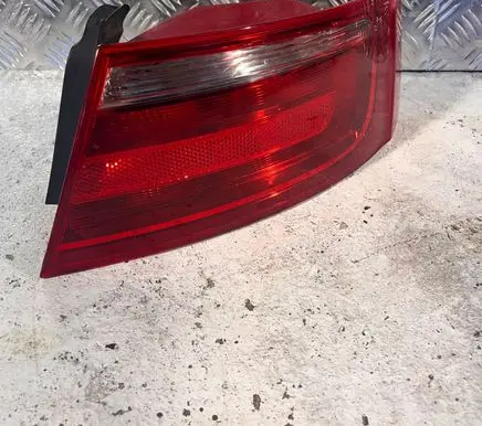 Audi A5 8T 8F Rear/tail lights 8T0945096
