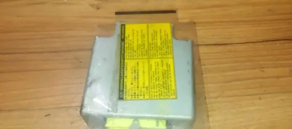 Nissan Almera Airbag control unit/module