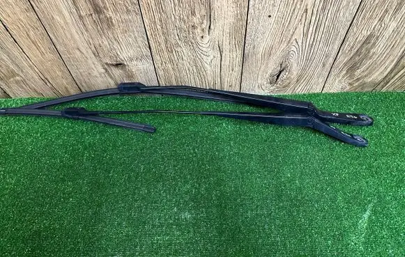 Jaguar XF X260 Windshield/front glass wiper blade ramiewycieraczki