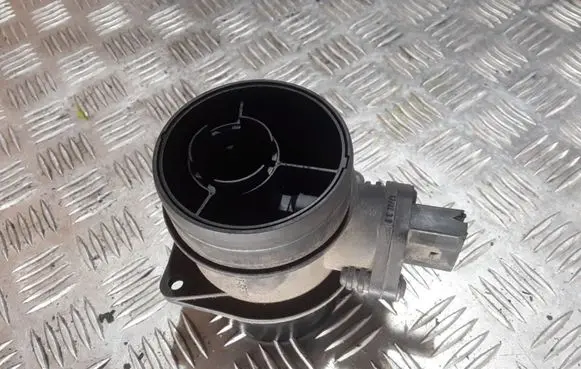 Volkswagen Sharan Mass air flow meter 0281002461 074906461B