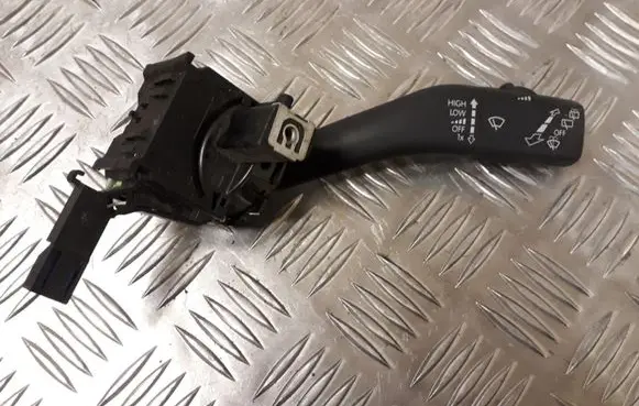 Volkswagen Caddy Wiper control stalk 1K0953519H