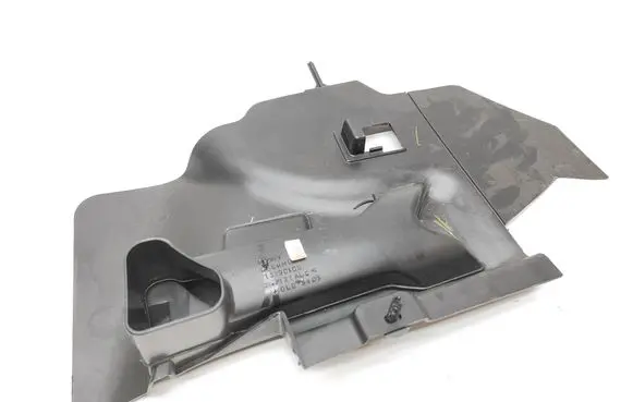Chevrolet Corvette C6 Dashboard lower bottom trim panel 15290106 PP12TALC M0LD5403