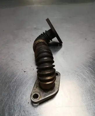 Audi A4 S4 B7 8E 8H EGR valve line/pipe/hose 028131521