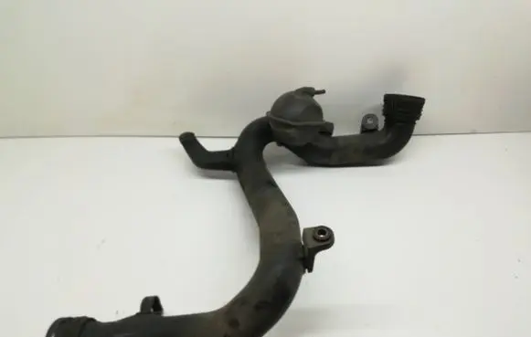 Volkswagen Golf V Intercooler hose/pipe 1K0145770B