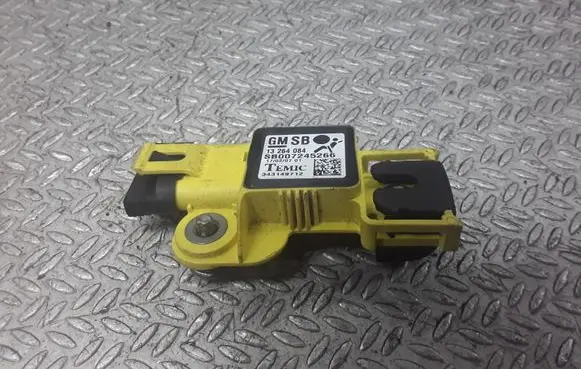 Opel Zafira B Airbag deployment crash/impact sensor 13264084 SB007245266