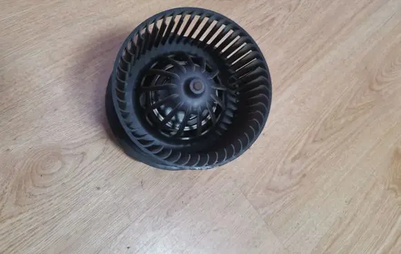 Peugeot 1007 Heater fan/blower