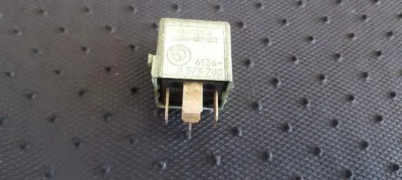 BMW 5 E39 Other relay 61368373700 61.36-8373700