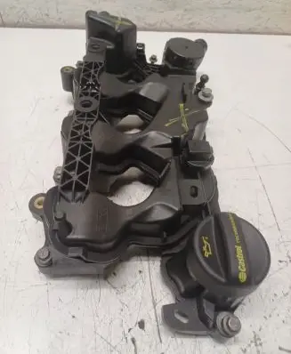 Rocker cam cover