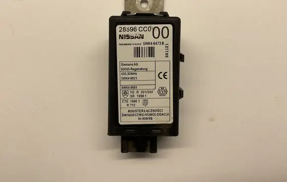 Nissan X-Trail T30 Door central lock control unit/module 28596CC0 5WK46473B