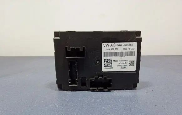 Volkswagen Golf Sportsvan Seat control module 3AA959257