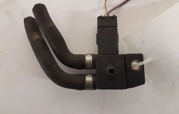 Citroen C4 I Picasso Exhaust gas pressure sensor 05508614 9662143180