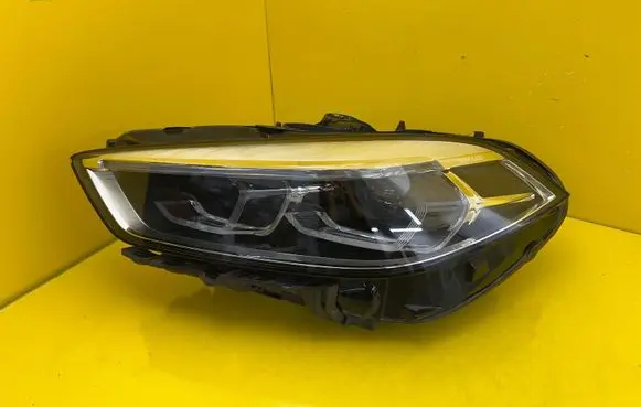 BMW 1 F40 Headlight/headlamp 5A1E055-04