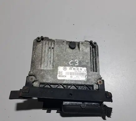 Volkswagen PASSAT B6 Engine control unit/module 03G906021NK 0281013440