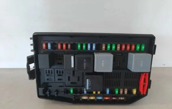 Jaguar X-Type Fuse box set 4X43-14A073-BF