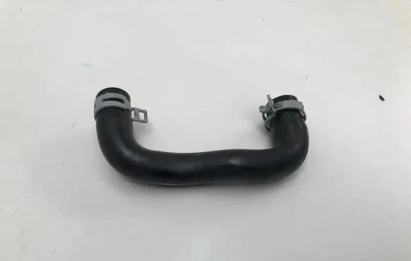 Volvo XC40 Engine coolant pipe/hose 31493272
