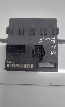 Audi A4 S4 B7 8E 8H Comfort/convenience module 8E0907279