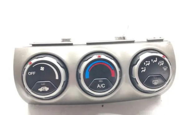 Honda CR-V Interior fan control switch 