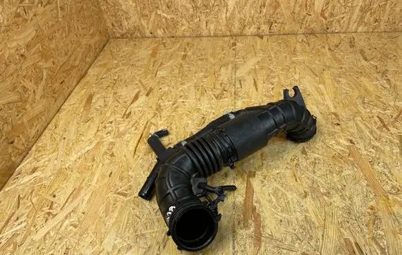 KIA Ceed Air intake hose/pipe 28138G4750 28130-G4750