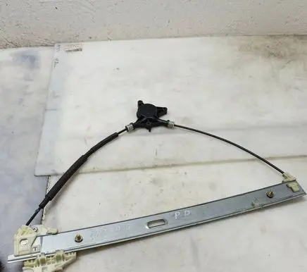 Mazda 5 Front door electric window regulator 