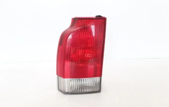Volvo V70 Rear/tail lights 9154497