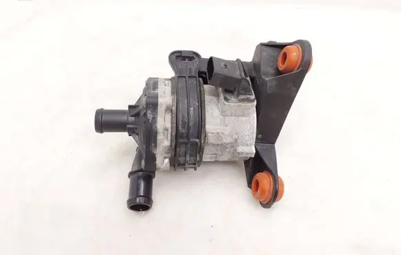 Audi e-tron Water pump 4KE965567C 4KE121704D