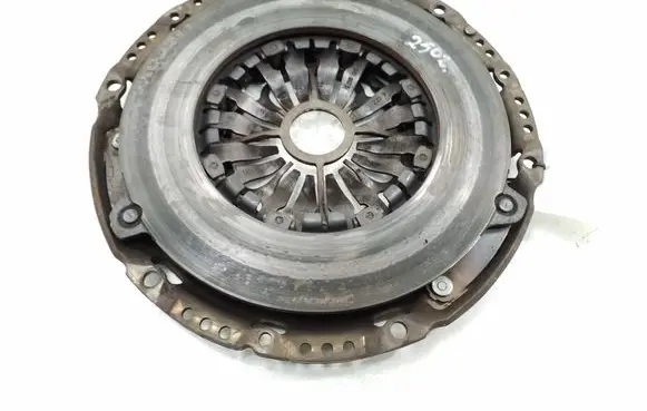Toyota Corolla Verso AR10 Pressure plate 3121005070