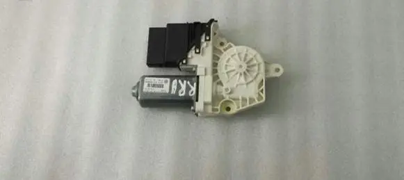 Volkswagen PASSAT B6 Front door window regulator motor 1K0959704P