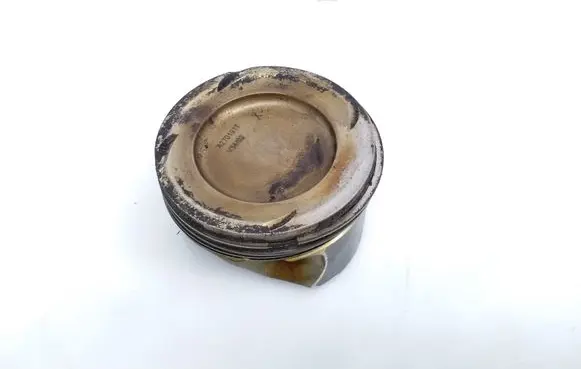 Mercedes-Benz A W176 Piston A2701917