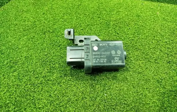 KIA Ceed Glow plug pre-heat relay 368302U200