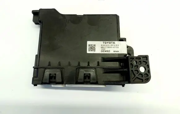 Toyota Verso-S Climate control unit 886500F200