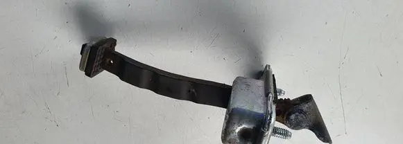 KIA Sportage Front door check strap stopper