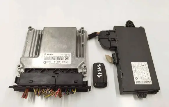 BMW 1 E81 E87 Engine ECU kit and lock set 0281016069 8506375