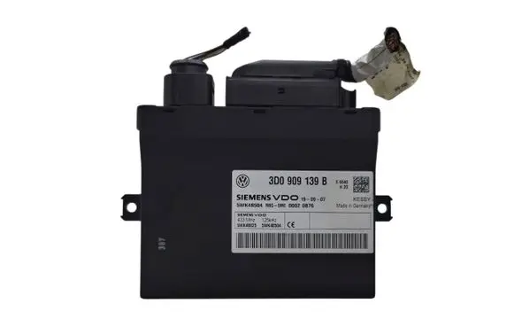 Volkswagen Touareg I Keyless (KESSY) go control unit/module 3D0909139B 5WK48504 5WK48825