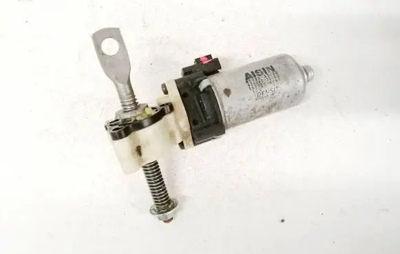 Toyota Avensis T250 Seat adjustment motor 8582033020 85820-33020