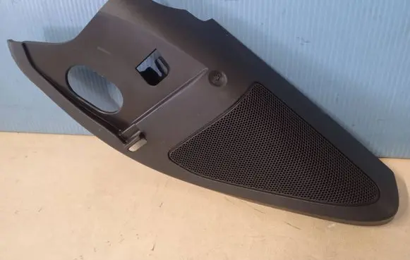 Skoda Octavia Mk3 (5E) Front door high frequency speaker 5E0035411B