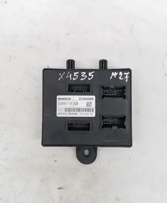 Renault Captur Other control units/modules 231A03200R