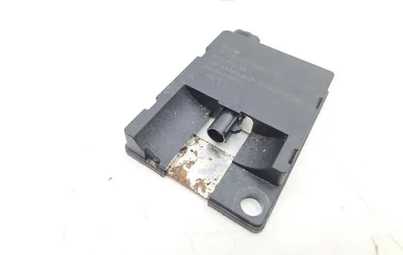 BMW X5 E70 Bluetooth antenna 6928461 10819610 920229004