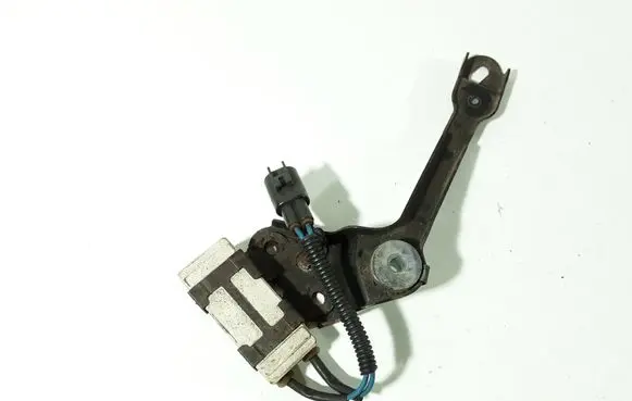 Toyota Corolla E120 E130 Coolant fan relay 2468105320