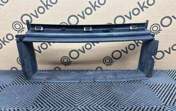 Volvo XC90 Intercooler air guide/duct channel 31353798