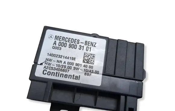 Mercedes-Benz Sprinter W906 Fuel injection pump control unit/module A0009003101 A2C53406807 140023214419E