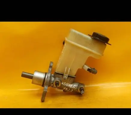 Opel Vectra C Master brake cylinder 320670692