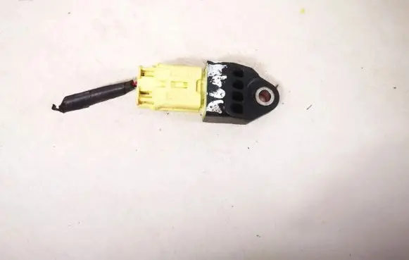 Toyota RAV 4 (XA30) Airbag deployment crash/impact sensor 8983133020 89831-33020