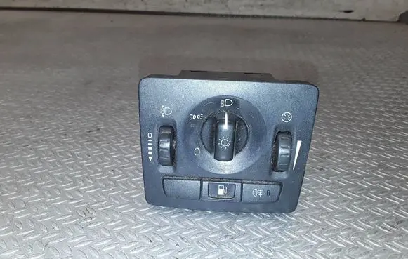 Volvo V50 Light switch 30739298