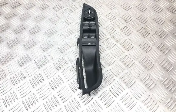 Ford Focus ST Electric window control switch BM51A240A40 3S010020922 14A132CA